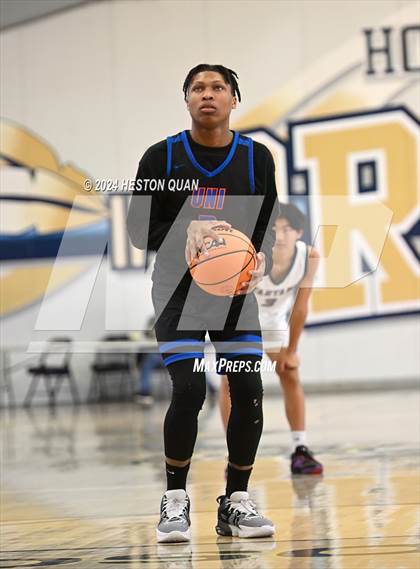 Thumbnail 1 in University vs. St. Margaret's (MLK Dream Classic) photogallery.