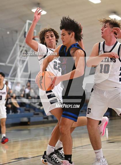 Thumbnail 3 in University vs. St. Margaret's (MLK Dream Classic) photogallery.