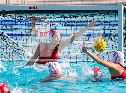 Thumbnail 1 in Orange Lutheran vs Mater Dei (Bill Barnett Holiday Cup) photogallery.
