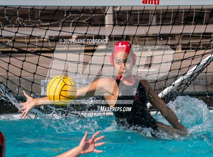 Thumbnail 3 in Orange Lutheran vs Mater Dei (Bill Barnett Holiday Cup) photogallery.