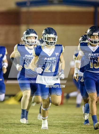 Thumbnail 1 in Knox City @ Perrin-Whitt photogallery.