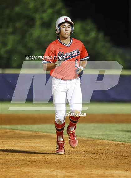 Thumbnail 1 in Lennard @ Strawberry Crest (Saladino) photogallery.