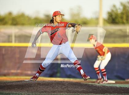 Thumbnail 2 in Lennard @ Strawberry Crest (Saladino) photogallery.