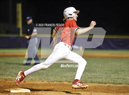 Thumbnail 1 in Lennard @ Strawberry Crest (Saladino) photogallery.