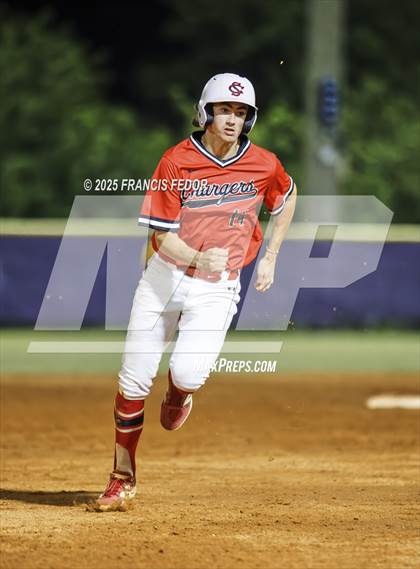 Thumbnail 1 in Lennard @ Strawberry Crest (Saladino) photogallery.