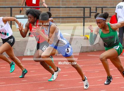 Thumbnail 2 in Bojangles Track and Field Classic (Girls Track Events) photogallery.