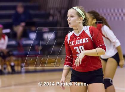 Thumbnail 3 in St. John's vs Tuscarora (Raider Rumble Invitational) photogallery.
