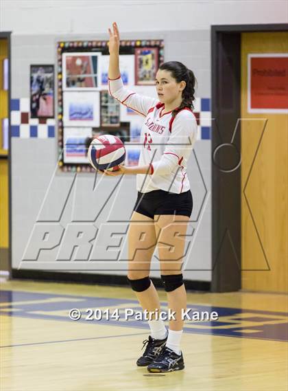 Thumbnail 2 in St. John's vs Tuscarora (Raider Rumble Invitational) photogallery.