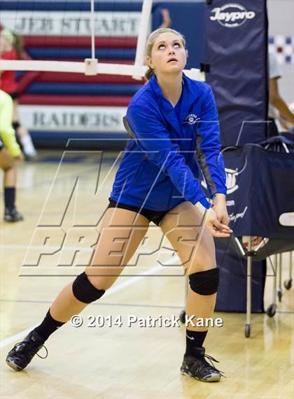 Thumbnail 1 in St. John's vs Tuscarora (Raider Rumble Invitational) photogallery.