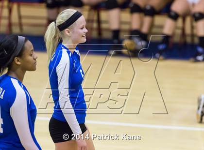Thumbnail 1 in St. John's vs Tuscarora (Raider Rumble Invitational) photogallery.