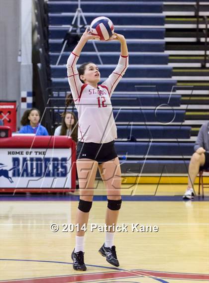 Thumbnail 2 in St. John's vs Tuscarora (Raider Rumble Invitational) photogallery.