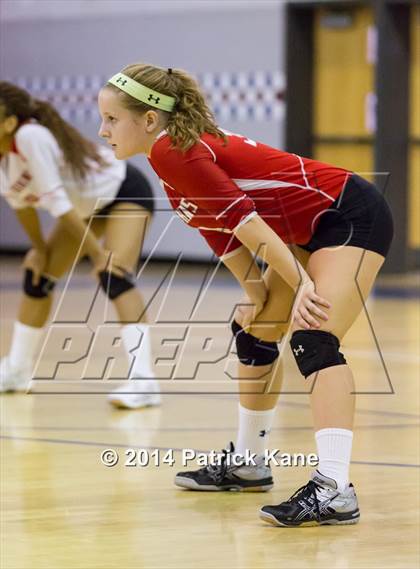 Thumbnail 1 in St. John's vs Tuscarora (Raider Rumble Invitational) photogallery.