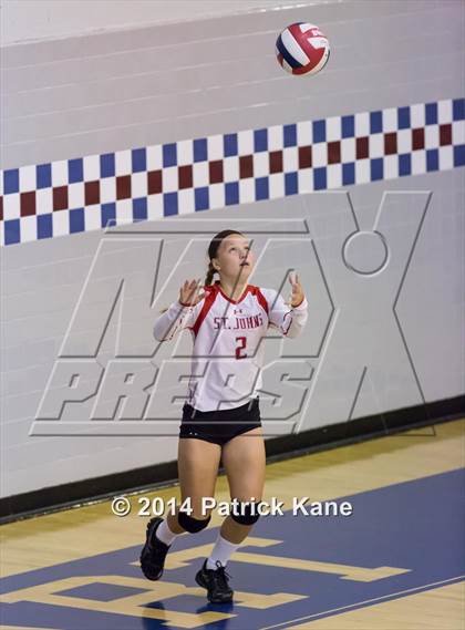 Thumbnail 3 in St. John's vs Tuscarora (Raider Rumble Invitational) photogallery.
