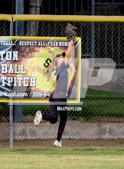 Thumbnail 2 in Tracy vs. Whitney (CIF SJS D1 Final - game 2) photogallery.