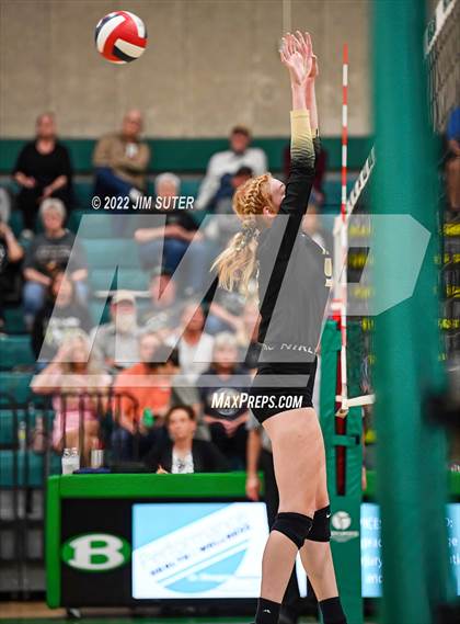 Thumbnail 3 in North Zulch vs. Round Top-Carmine (UIL 1A Region 4 Quarterfinal Playoff) photogallery.