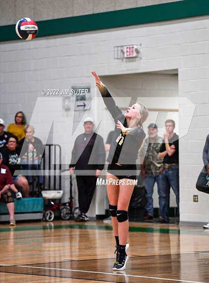 Thumbnail 3 in North Zulch vs. Round Top-Carmine (UIL 1A Region 4 Quarterfinal Playoff) photogallery.