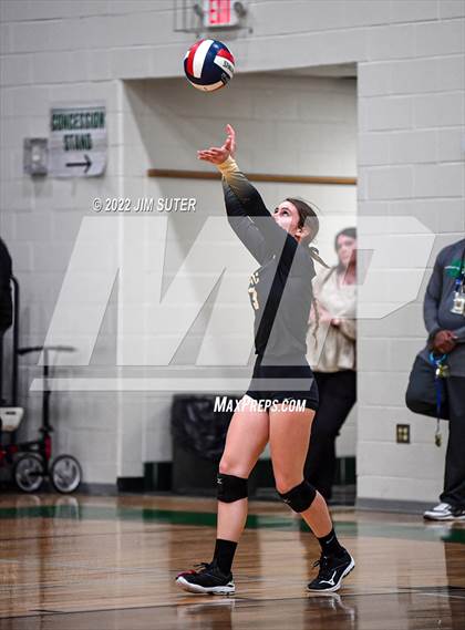 Thumbnail 3 in North Zulch vs. Round Top-Carmine (UIL 1A Region 4 Quarterfinal Playoff) photogallery.