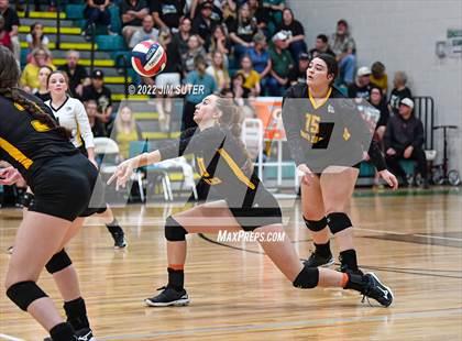 Thumbnail 3 in North Zulch vs. Round Top-Carmine (UIL 1A Region 4 Quarterfinal Playoff) photogallery.