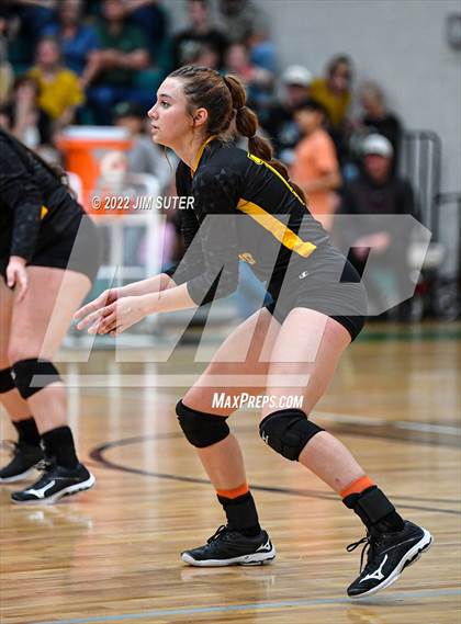 Thumbnail 1 in North Zulch vs. Round Top-Carmine (UIL 1A Region 4 Quarterfinal Playoff) photogallery.