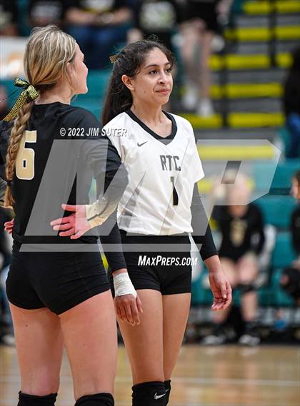 Thumbnail 1 in North Zulch vs. Round Top-Carmine (UIL 1A Region 4 Quarterfinal Playoff) photogallery.
