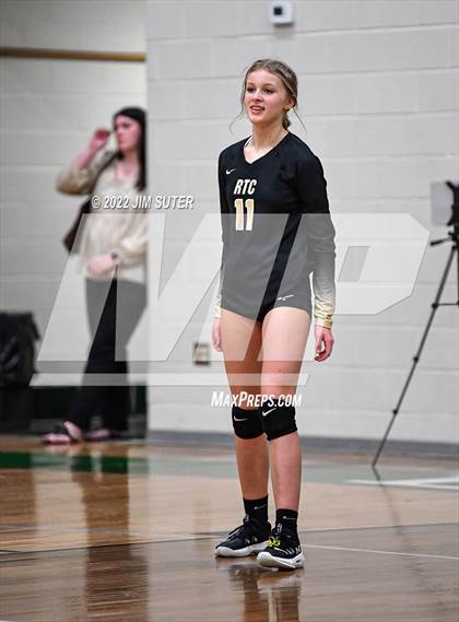 Thumbnail 2 in North Zulch vs. Round Top-Carmine (UIL 1A Region 4 Quarterfinal Playoff) photogallery.
