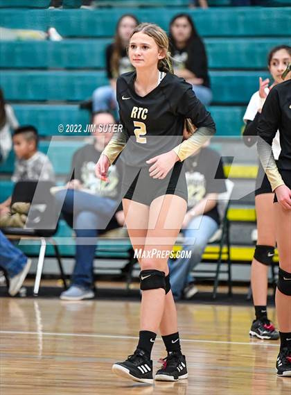 Thumbnail 3 in North Zulch vs. Round Top-Carmine (UIL 1A Region 4 Quarterfinal Playoff) photogallery.
