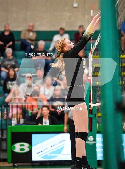 Thumbnail 1 in North Zulch vs. Round Top-Carmine (UIL 1A Region 4 Quarterfinal Playoff) photogallery.