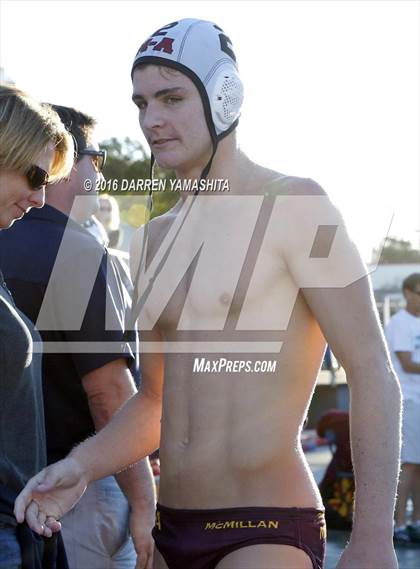 Thumbnail 1 in Menlo-Atherton vs. Bellarmine College Prep (CIF CCS Division 1 Final) photogallery.