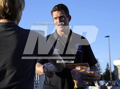 Thumbnail 1 in Menlo-Atherton vs. Bellarmine College Prep (CIF CCS Division 1 Final) photogallery.