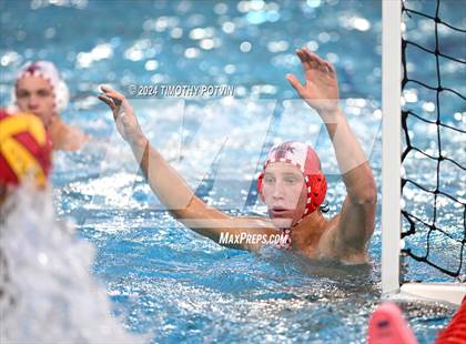 Thumbnail 2 in Los Osos vs Martin Luther King (D3 Final) photogallery.