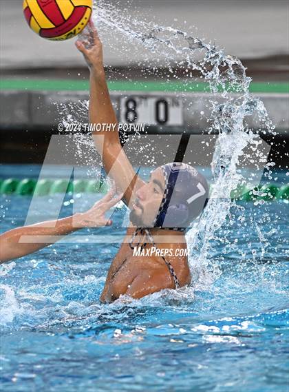 Thumbnail 1 in Los Osos vs Martin Luther King (D3 Final) photogallery.