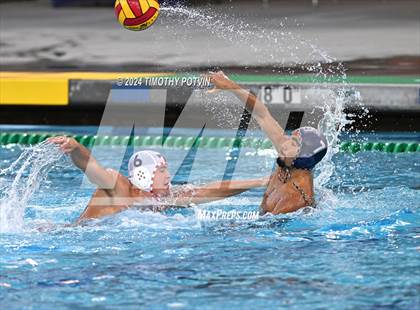 Thumbnail 2 in Los Osos vs Martin Luther King (D3 Final) photogallery.
