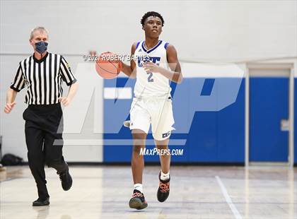 Thumbnail 2 in Holy Ghost Prep @ Conwell-Egan Catholic photogallery.