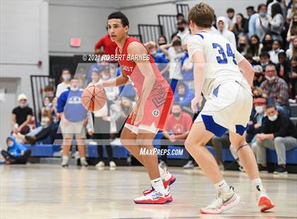 Thumbnail 1 in Holy Ghost Prep @ Conwell-Egan Catholic photogallery.
