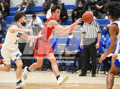 Thumbnail 2 in Holy Ghost Prep @ Conwell-Egan Catholic photogallery.