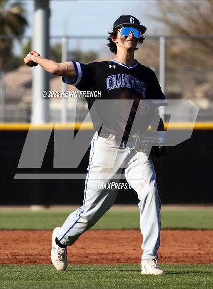 Thumbnail 3 in Grandview vs. Staley (Coach Bob Invitational) photogallery.