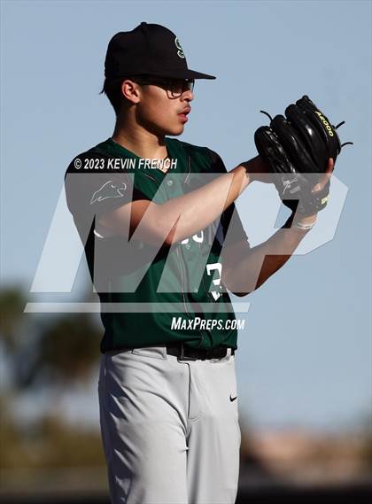 Thumbnail 2 in Grandview vs. Staley (Coach Bob Invitational) photogallery.