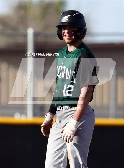 Thumbnail 2 in Grandview vs. Staley (Coach Bob Invitational) photogallery.