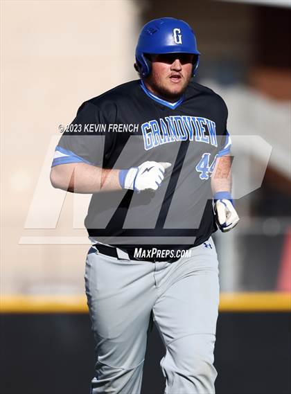 Thumbnail 3 in Grandview vs. Staley (Coach Bob Invitational) photogallery.