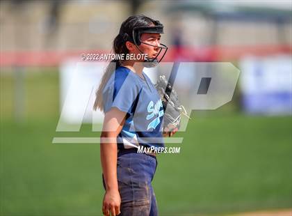Thumbnail 2 in Saugus @ Chino Hills photogallery.