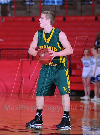 Thumbnail 3 in Shawnee Mission East vs Bishop Carroll (McPherson Invitational) photogallery.