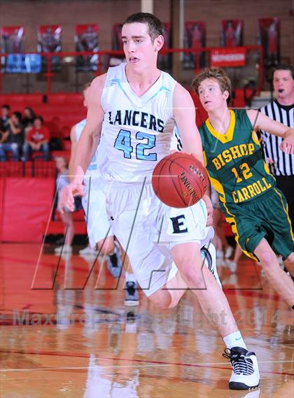 Thumbnail 1 in Shawnee Mission East vs Bishop Carroll (McPherson Invitational) photogallery.
