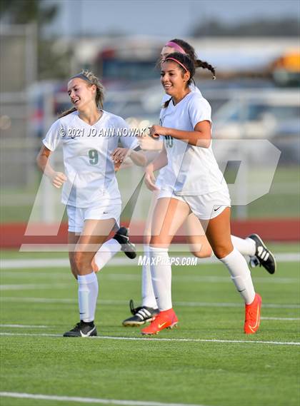 Thumbnail 1 in Cypress Woods vs The Woodlands (UIL 6A Area Playoff) photogallery.