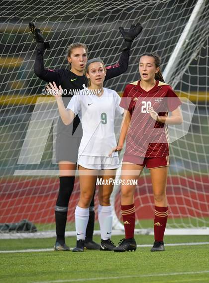 Thumbnail 2 in Cypress Woods vs The Woodlands (UIL 6A Area Playoff) photogallery.
