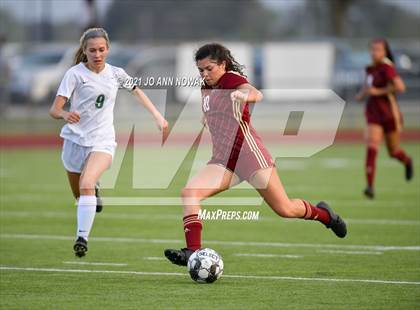 Thumbnail 3 in Cypress Woods vs The Woodlands (UIL 6A Area Playoff) photogallery.