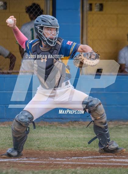 Thumbnail 3 in Leilehua @ Waipahu photogallery.