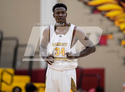 Thumbnail 1 in Dream City Christian National vs. Bella Vista College Preparatory School (Hoophall West Invitational) photogallery.