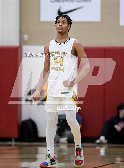 Thumbnail 1 in Dream City Christian National vs. Bella Vista College Preparatory School (Hoophall West Invitational) photogallery.