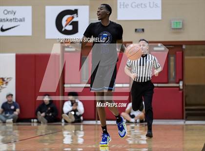 Thumbnail 3 in Dream City Christian National vs. Bella Vista College Preparatory School (Hoophall West Invitational) photogallery.