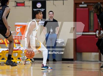 Thumbnail 2 in Dream City Christian National vs. Bella Vista College Preparatory School (Hoophall West Invitational) photogallery.